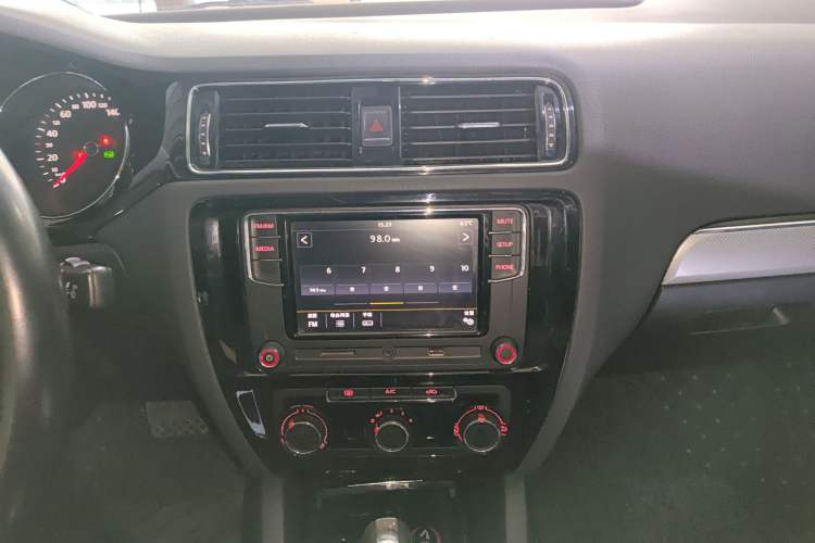 Used Volkswagen Sagitar 2017 1.6L Automatic Comfort Model