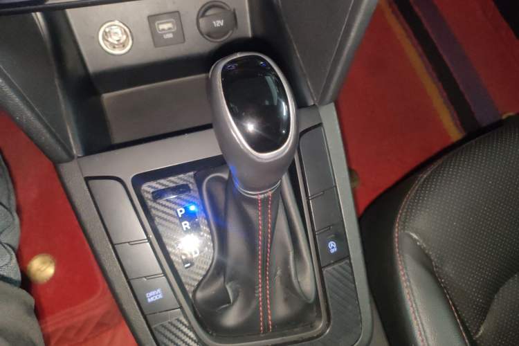 Used Hyundai Elantra 2020 1.4T Dual-Clutch Xuan Dong · Dynamic Version