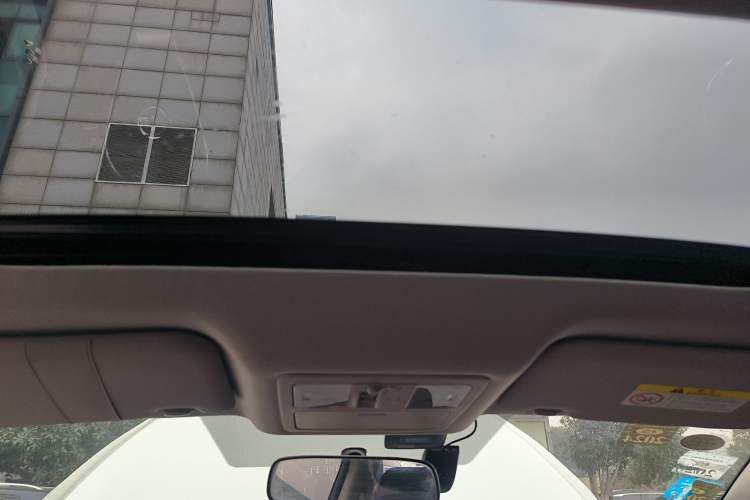 Used Nissan Lannia 2016 1.6L CVT Smart Cool Edition
