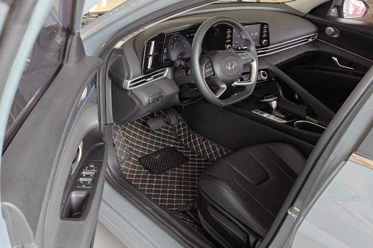 Used Hyundai Elantra 2022 1.5L CVT GLX Elite Edition
