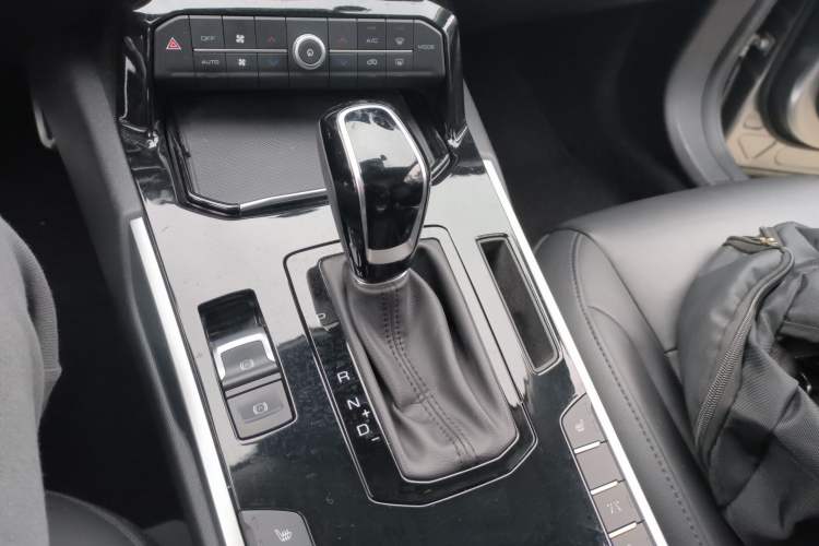 Used Wey VV7 2017 2.0T Flagship Model