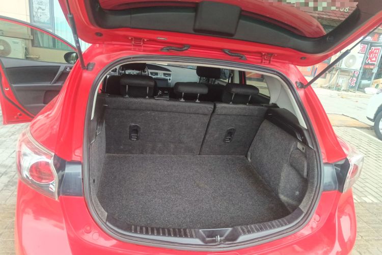 Used Mazda Mazda 3 2013 Hatchback 1.6L Automatic Elite Model