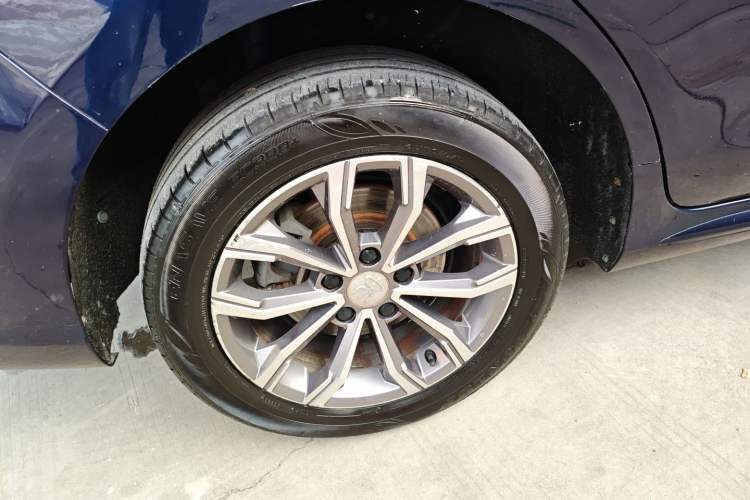 Used BYD Song MAX 2019 1.5T Automatic Smart Connect Ruiyi Sunroof Version 6 Seats China VI Standard
