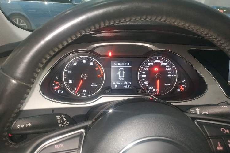 Used Audi A4L 2015 35 TFSI Automatic Standard Model
