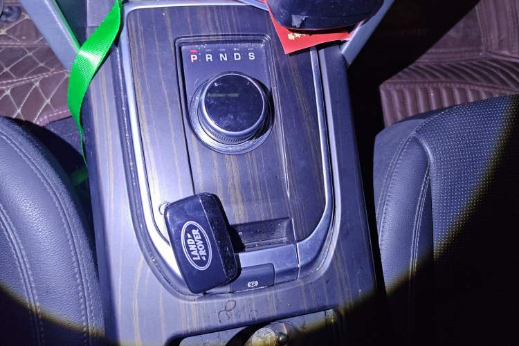 Used Land Rover Discovery Sport 2018 240 PS SE Version
