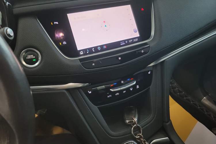 Used Cadillac XT5 2021 28T Luxury Version