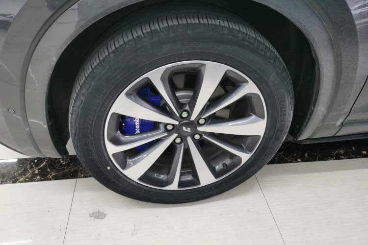 Used Li Auto ONE 2020 Extended-Range 6-Seater Version
