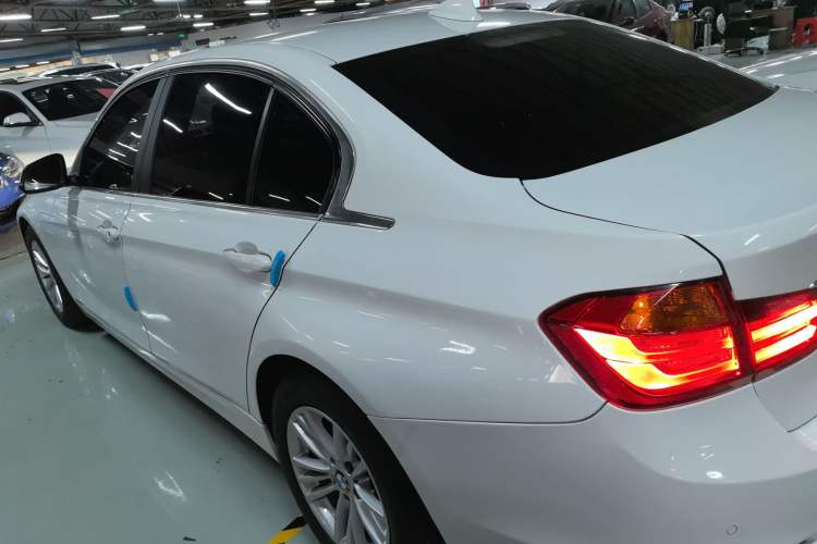 Used BMW 3 Series 2015 320Li Luxury Edition Fashion Model
