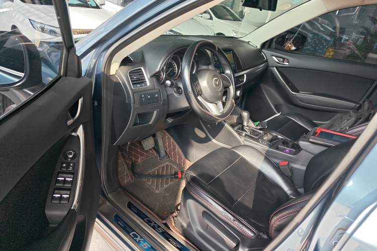 Used Mazda CX-5 2015 2.0L Automatic Two-Wheel Drive Urban Version