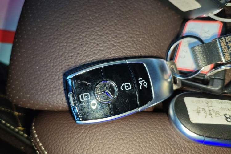 Used Mercedes-Benz GLC 2021 GLC 300 L 4MATIC Dynamic Model
