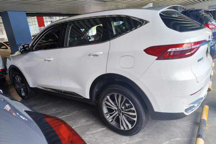 Used Haval F7 2021 2.0T Two-Wheel Drive i-Active
