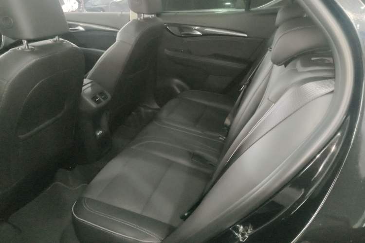 Used Buick Envision 2023 Encore S 552T Two-Wheel Drive Luxury Model
