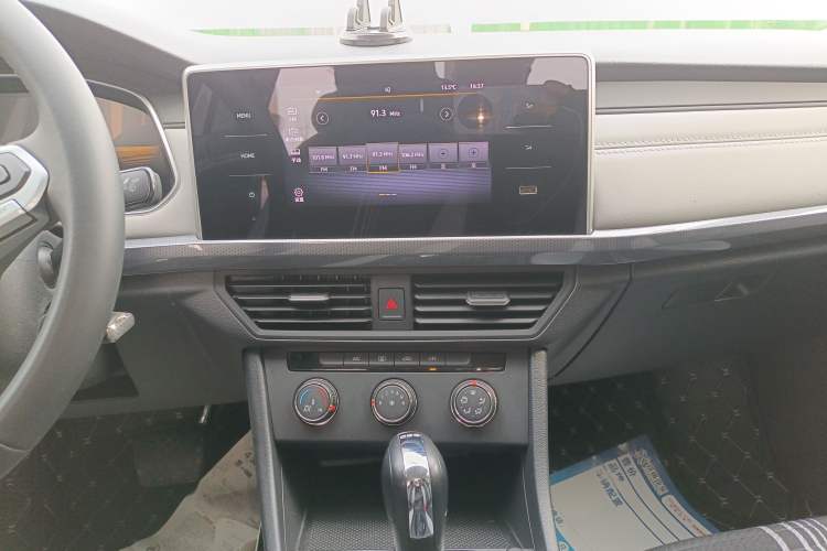 Used Volkswagen Bora 2024 200TSI DSG Comfort Edition
