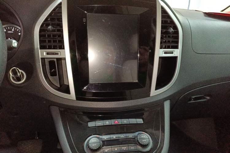 Used Mercedes-Benz Vito 2023 2.0T Elite Version 7 Seats