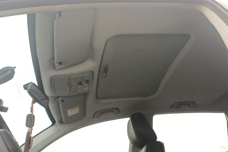 Used Geely Auto Vision X6 2020 1.4T CVT Luxury Edition
