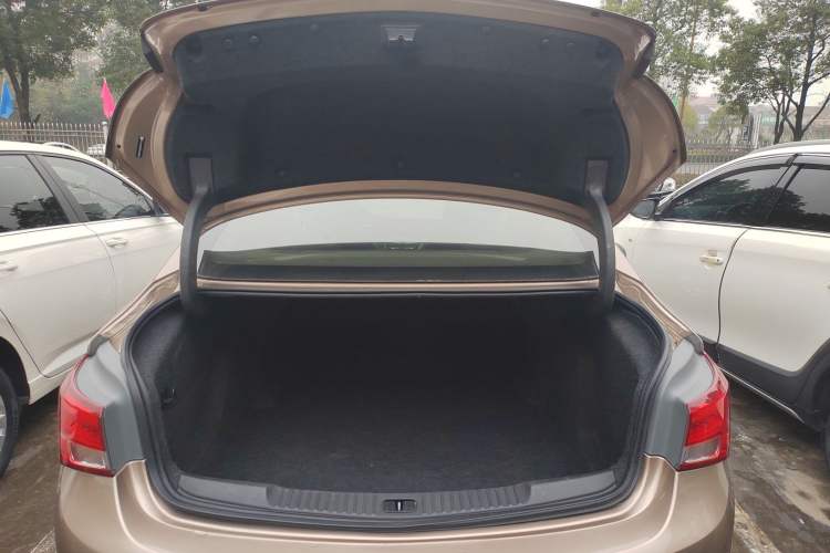 Used Buick Verano 2019 Sedan 15S Automatic Leading Model
