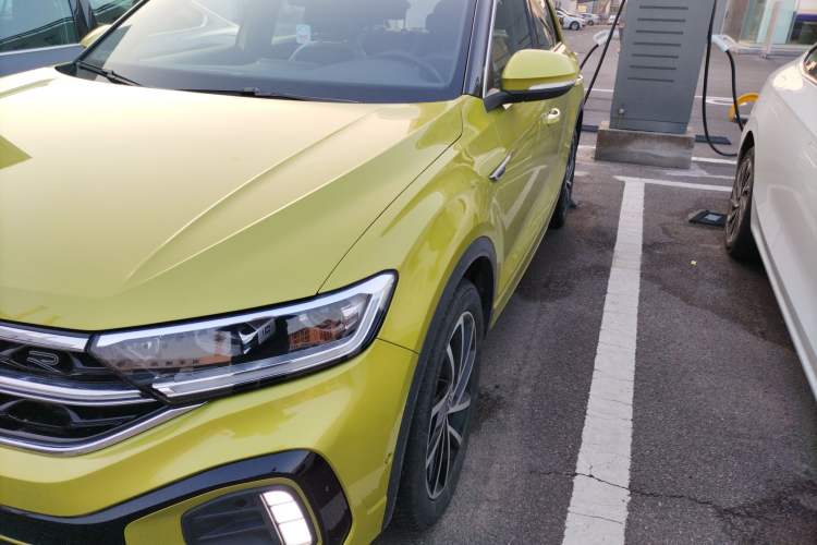 Used Volkswagen T-ROC 2023 300TSI DSG Two-Wheel Drive Starlight Edition