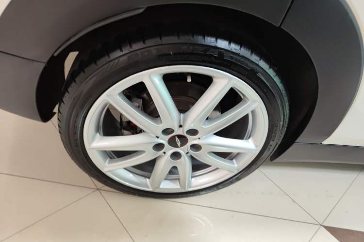 Used  Clubman 2018 1.5T COOPER Racing Driver
