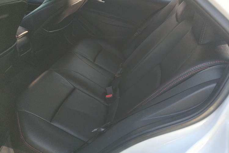 Used Toyota Levin 2019 185T CVT Luxury Edition China VI Standard
