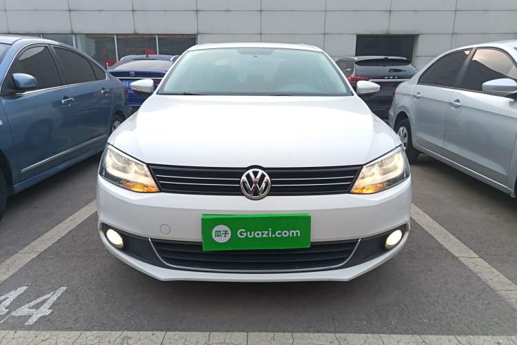 Used Volkswagen Sagitar 2014 Revised Version 1.6L Automatic Leading Edition