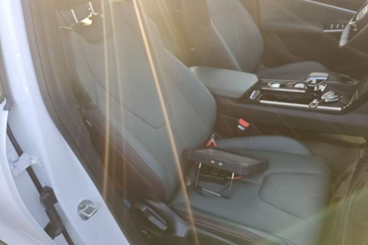 Used Geely Auto Emgrand X7 Sport 2024 1.5TD Smart Connect+