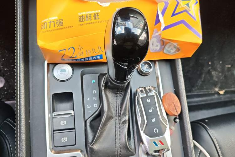 Used BYD Tang 2018 2.0T Automatic SmartConnect Prestige 7-Seater China V Standard