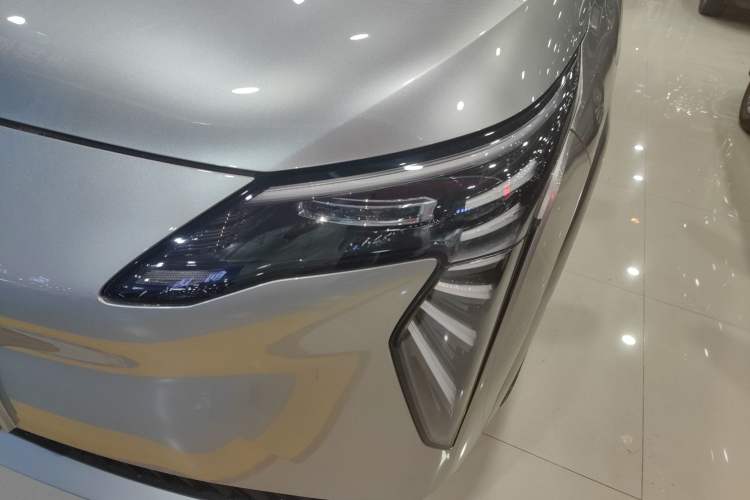 Used AION Y 2022 Plus 70 Smart Edition
