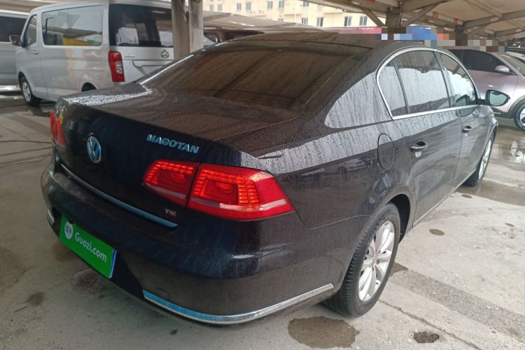 Used Volkswagen Magotan 2015 Facelift 1.8TSI Luxury Model