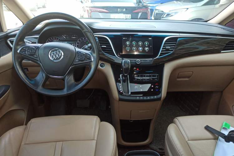 Used Buick GL8 2017 ES 28T Luxury Model China V Standard
