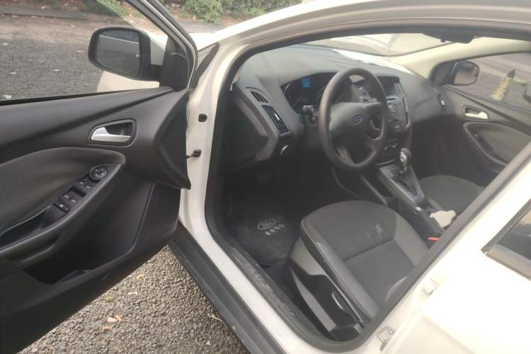 Used Ford Focus 2012 Hatchback 1.6L Automatic Comfort Model