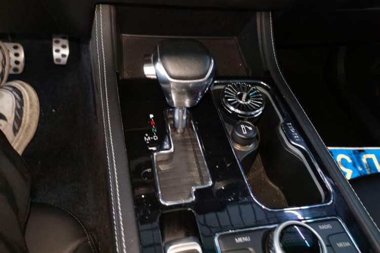 Used  BJ40 2018 PLUS 2.3T Automatic Four-Wheel Drive Premium Edition China V