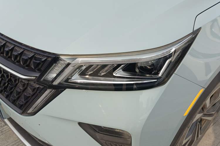 Used Wuling Asta 2021 1.5T CVT Starlight Edition
