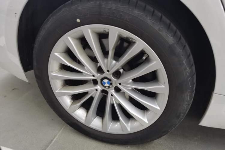 Used BMW 5 Series 2022 Second Facelift 525Li Luxury Package
