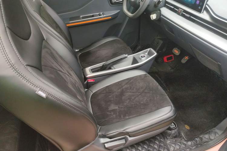 Used  Yuanbao 2022 Smart Version