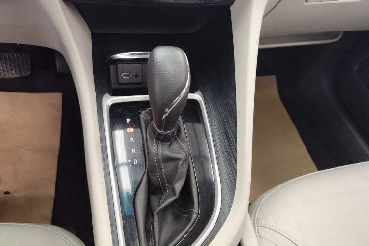 Used Buick GL6 2018 18T 6-Seater Elite Model
