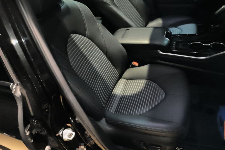 Used Toyota Crown Kluger 2022 2.5L HEV Four-Wheel Drive Premium Edition
