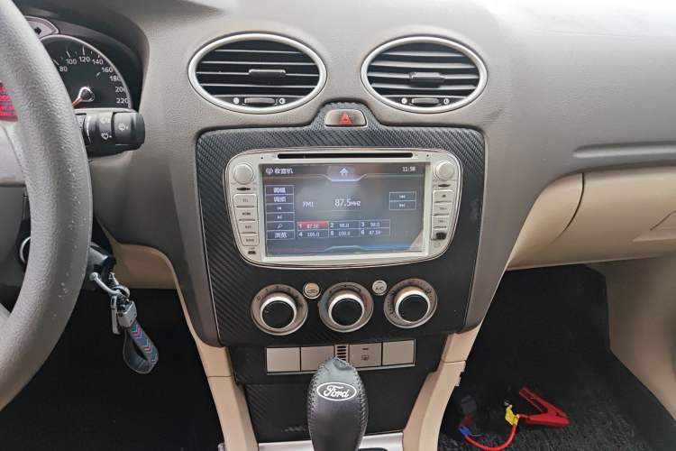 Used Ford Focus 2013 Sedan Classic 1.8L Automatic Base Model