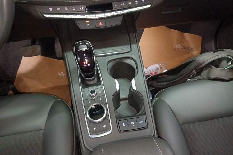 Used Cadillac XT4 2022 28T Two-Wheel Drive Fashion Edition
