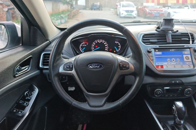 Used Ford Escort 2017 Happiness Edition 1.5L Automatic Fashion Version
