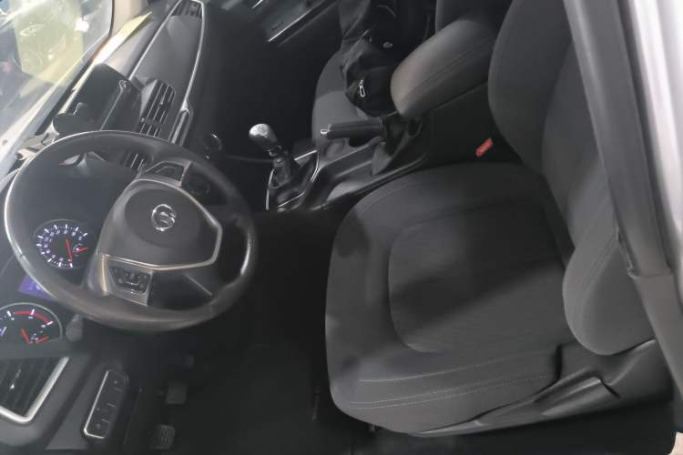 Used Great Wall Wingle 7 2019 2.0T Diesel Two-Wheel Drive Value Edition China VI Standard Big Double Cab GW4D20M