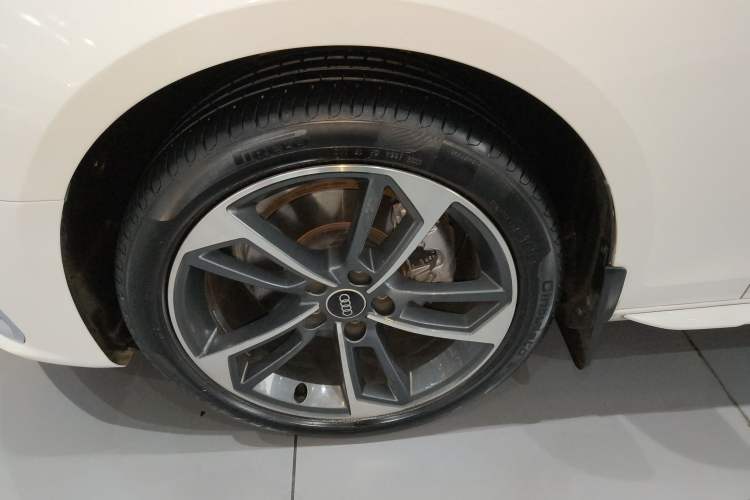 Used Audi A4L 2022 40 TFSI Fashion Dynamic Model
