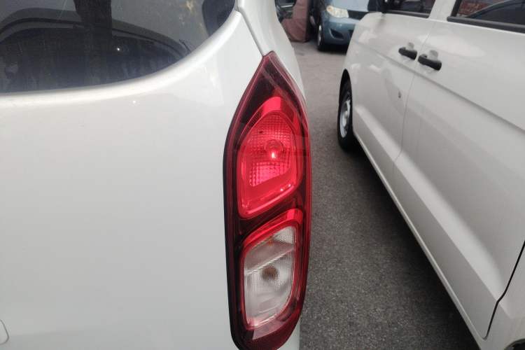 Used Wuling Hongguang New Energy 2025 Extended-Range Hybrid 50KM Comfort Version
