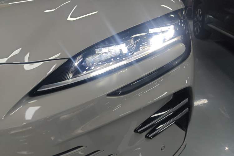 Used BYD Song PLUS New Energy 2025 DM-i Smart Drive 112KM Prestige Model
