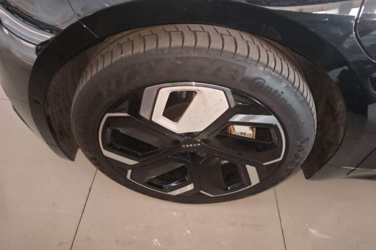 Used Zeekr 001 2021 Ultra-Long Range Dual-Motor YOU Version