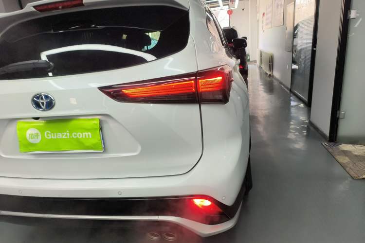 Used Toyota Crown Kluger 2023 2.5L HEV Four-Wheel Drive Prestige Edition
