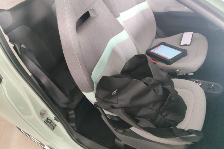 Used Wuling Hongguang MINIEV 2022 Macaron Premium Model – Lithium Iron Phosphate
