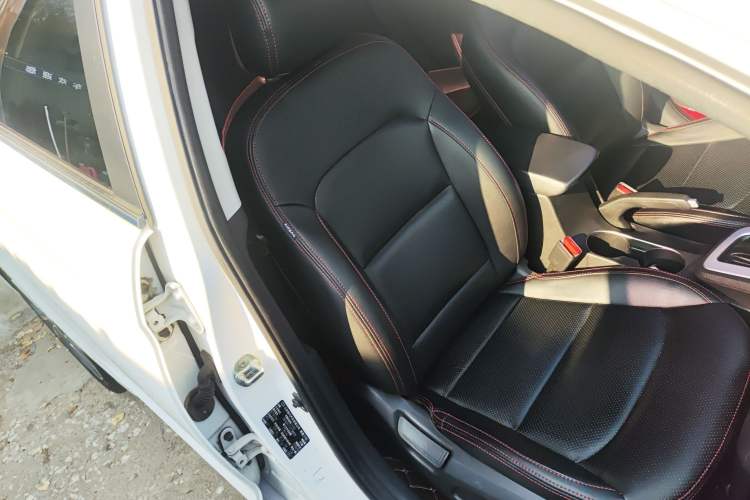 Used Hyundai Elantra 2016 1.6L Automatic ZhiXuan – Elite Version