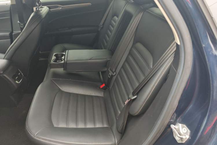 Used Ford Mondeo 2017 EcoBoost 180 Stylish Model
