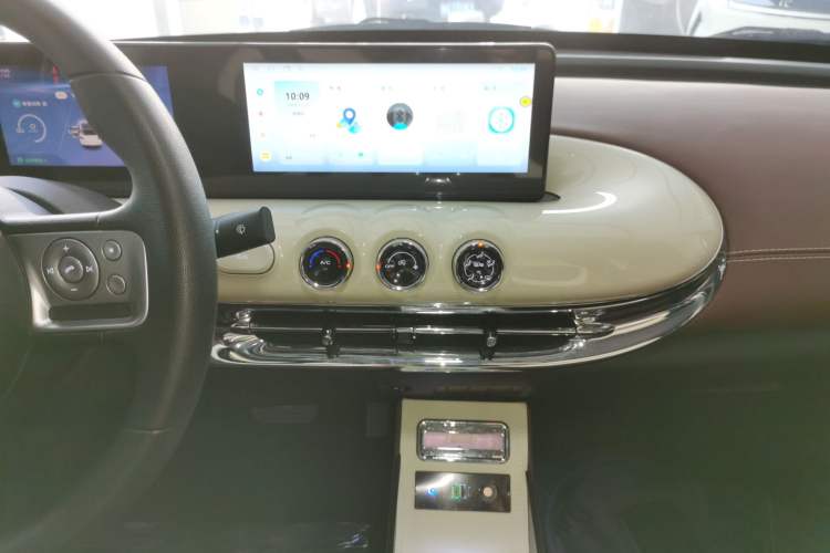 Used Wuling Bingo 2024 333 km Enjoyment Version
