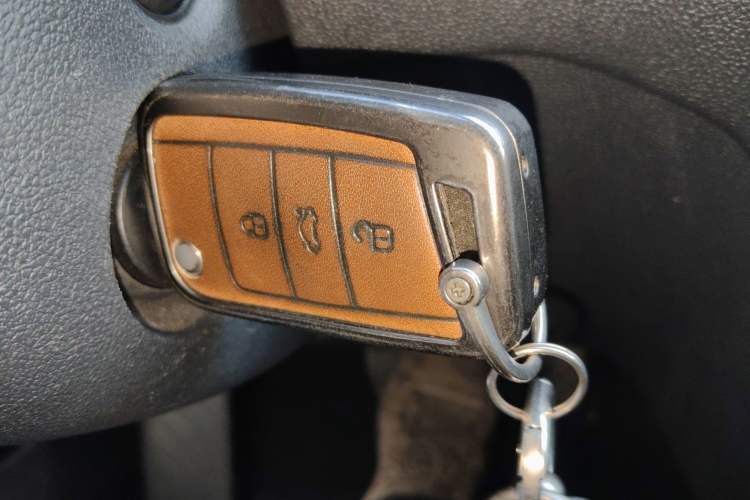 Used Volkswagen Lamando 2019 230TSI DSG Fashion Edition China VI
